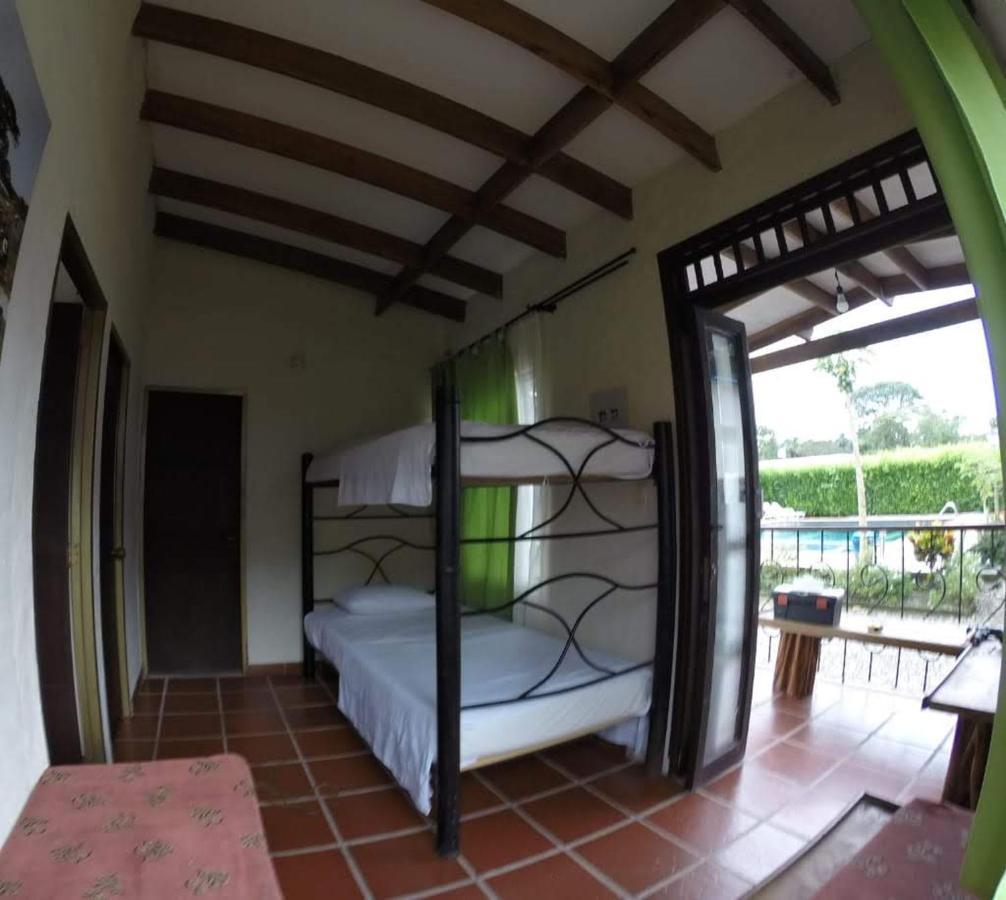 Cabanas El Saman Villavicencio Apiay Exterior photo